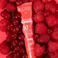 kerbi-ochronny-balsam-ust-malina-porzeczka.webp