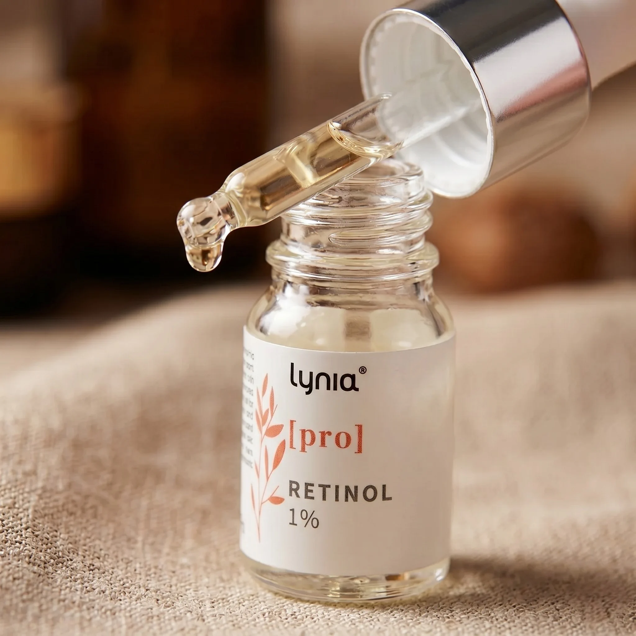 Porównanie form retinoidów – retinol, retinal, HPR