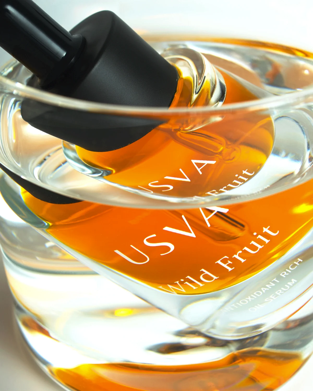 USVA Wild Fruit antyoksydacyjne serum olejowe do twarzy z pipetą